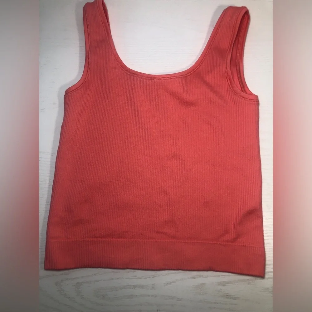 Athleta Girl Rise Above Rib Crop Tank Size XL/14 Coral